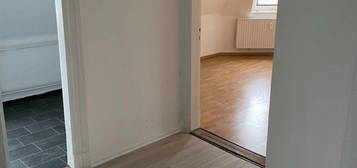 Gemütliche 1-Zimmer-Dachgeschosswohnung in zentraler Lage!