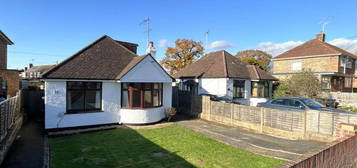 2 bedroom detached house