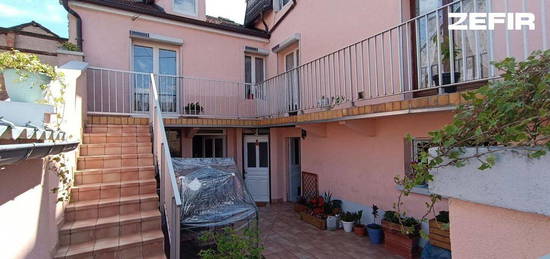 Maison 6 pièces 149 m²