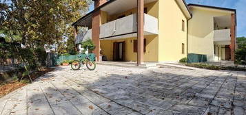 Villa a schiera viale del Bosco, Lido di Volano, Comacchio