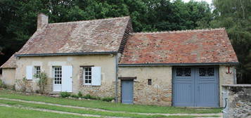 Jolie petite maison à la campagne