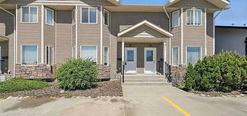 41 S Winston Pl, Blackfalds, AB T4M 0K9