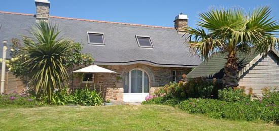 Location belle maison en bord de mer Pointe St Mathieu