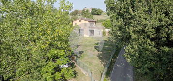 Casa indipendente in vendita in via I° Maggio, 29