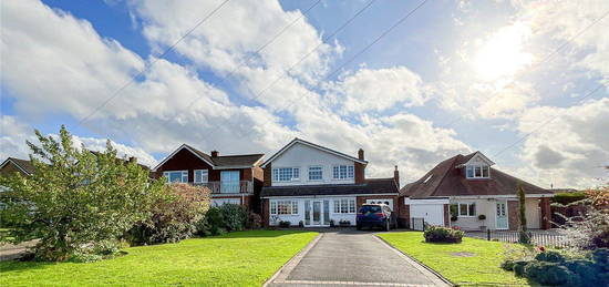 4 bed detached house for sale