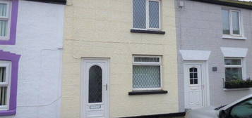 2 bedroom terraced house