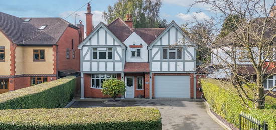 5 bed detached house for sale