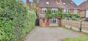 4 bedroom semi-detached house for sale