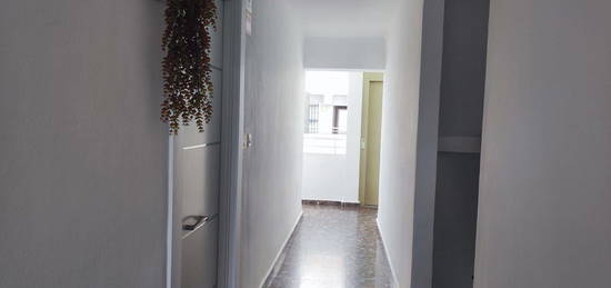 Piso en venta en calle Lopan