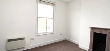 1 bedroom terraced house