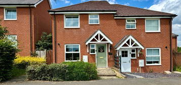 2 bed semi-detached house for sale