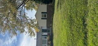 332 Lakewood Dr, Antioch, IL 60002