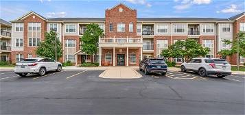 12950 Meadow View Ct #308, Huntley, IL 60142