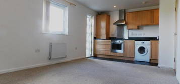 2 bedroom ground floor flat