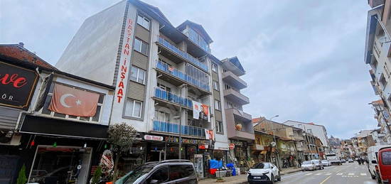 EMLAKÇIM - KOZCAĞIZ MERKEZ CADDE ÜSTÜNDE / 2+1 - 105 M2 DAİRE /