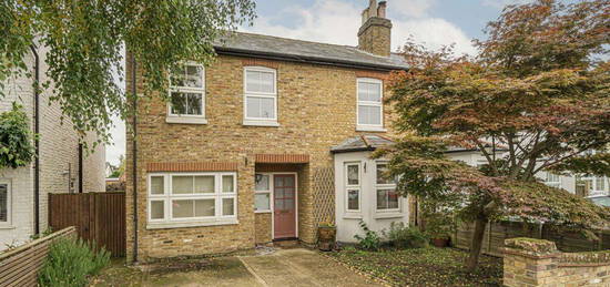 Property for sale in Devon Road, Hersham, Walton-On-Thames KT12