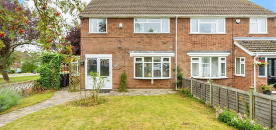 3 bed semi-detached house for sale