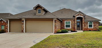 3400 Valley Holw, Norman, OK 73071