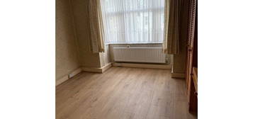 Room to rent