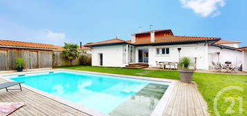 Vente villa 5 pièces 174 m²