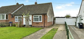 2 bedroom semi-detached bungalow for sale