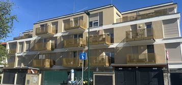 Sonnige Wohnung kleiner Loggia, inkl. Küche- Nähe Badner Bahn und Bhf. Mödling