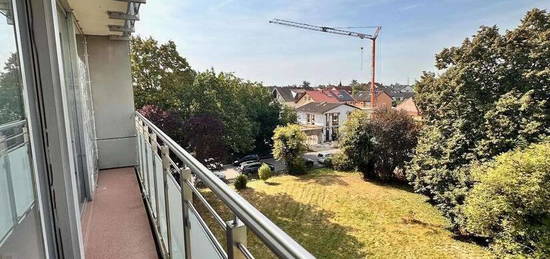 " Traumwohnung mit Balkon in Eppelheim "