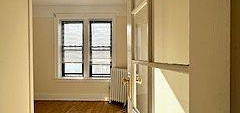 32-60 34th St #5, Astoria, NY 11106