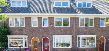 Bakhuizen van den Brinkstraat 12