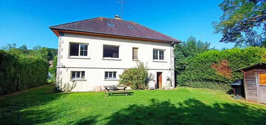 Maison  à vendre, 8 pièces, 4 chambres, 180 m²