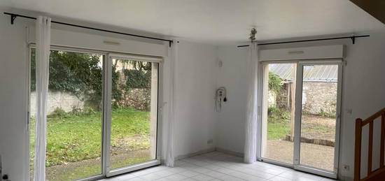 Location maison 5 pièces 98 m²