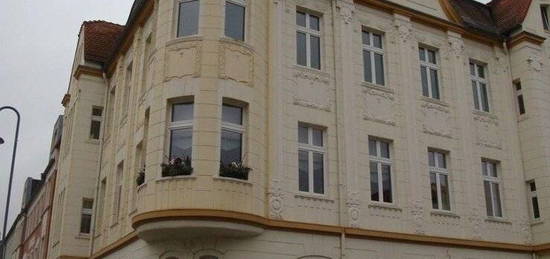 2-Raumwohnung mit Einbauküche und Balkon in Nord