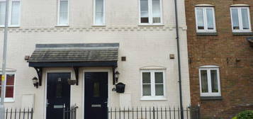 2 bedroom terraced house