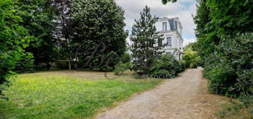 Croissy-Sur-Seine 78290 Duplex 132 m²/ 172 m² 4 chambres Jardin Parking