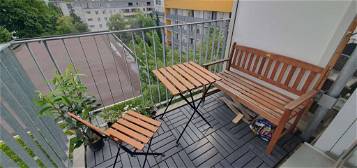 Schönes Studenten-Apartment mit Balkon zum Innenhof – von privat