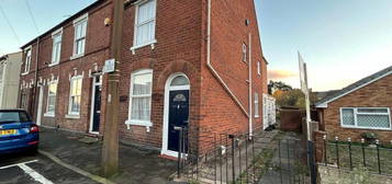 2 bedroom end of terrace house