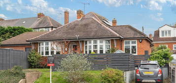 4 bedroom detached bungalow for sale