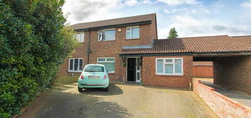 4 bedroom semi-detached house for sale