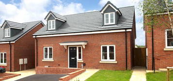 2 bedroom detached house for sale