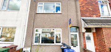 4 bed terraced house to rent