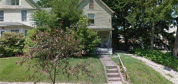 842 Oberlin St, Akron, OH 44311
