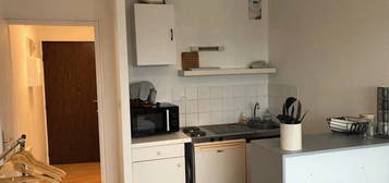 Location appartement 1 pièce 19 m²