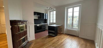 Appartement  à louer, 3 pièces, 2 chambres, 56 m²