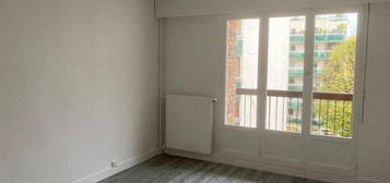 Location appartement 1 pièce 29 m²