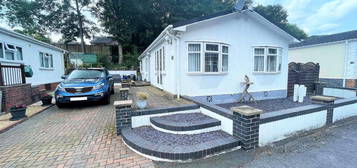 Mobile/park home for sale in Mill Gardens, Blackpill, Swansea SA3