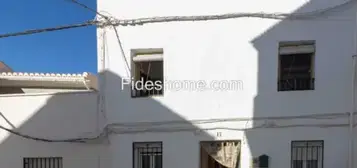 Casa adosada en calle del Afortunado, 17