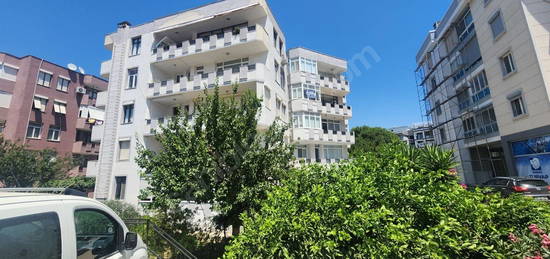 Seferihisar İzmir Yoluna Cephe 140m2 3+1 Daire