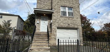 145 14th Ave, Newark, NJ 07103