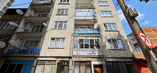 AKAR'DAN BALIKESİR MİRZABEY MAHALLESİNDE 2+1 SATILIK DAİRE