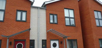 3 bed terraced house to rent